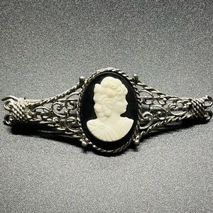 Vintage Cameo Hair Barrette